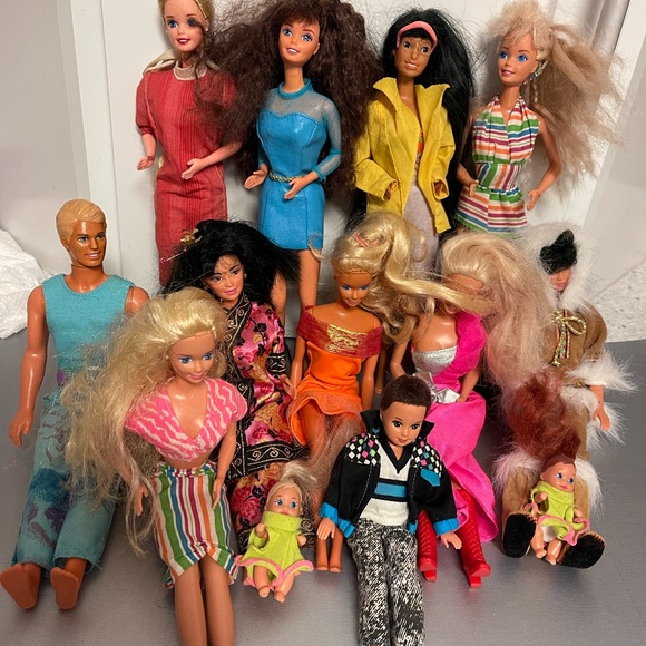 Lot of Barbie Dolls (13) A Mixture/ All bendable Parts - As is - VGC - Picture 1 of 7